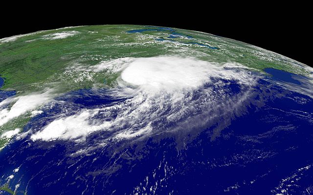File:HurricaneCharley1.JPG