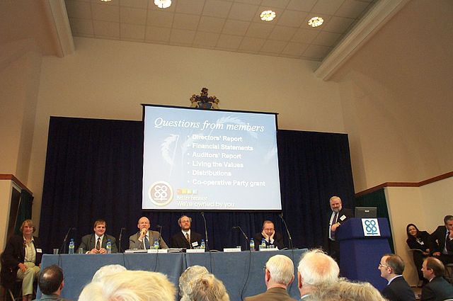File:OSGCo-opAGM20050423 CopyrightKaihsuTai.jpg