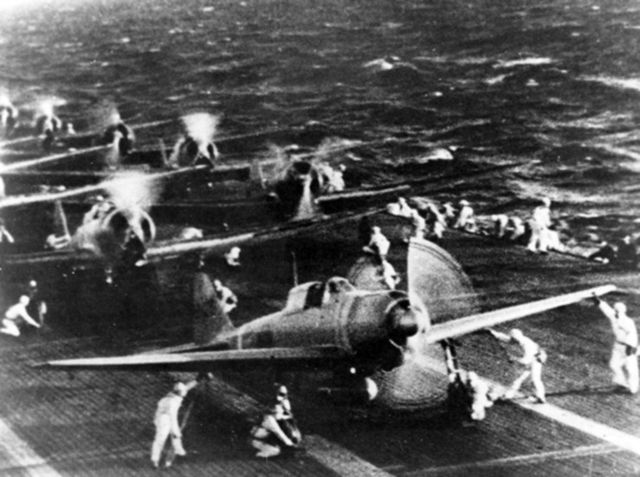 File:Carrier shokaku.jpg