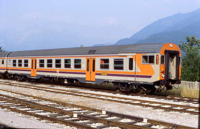 File:MDVC-Calalzo-06-86.jpg