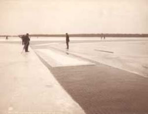 File:Ice Harvesting on Lake St Clair Michigan circa 1905--photograph courtesy Detroit Publishing Company.jpg
