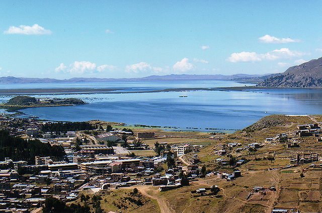 File:Laketiticaca.jpg