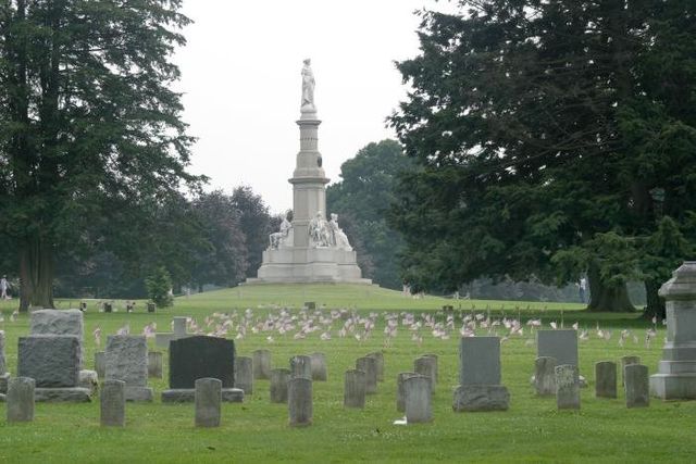 File:Gettysburg national cemetery img 4164.jpg