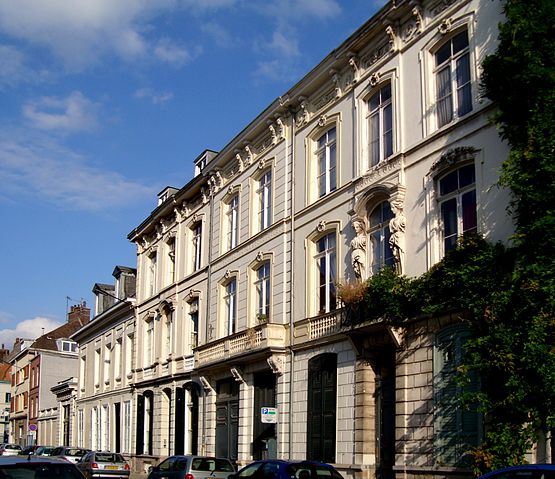 File:Lille hotels particuliers N&eacute;grier.JPG