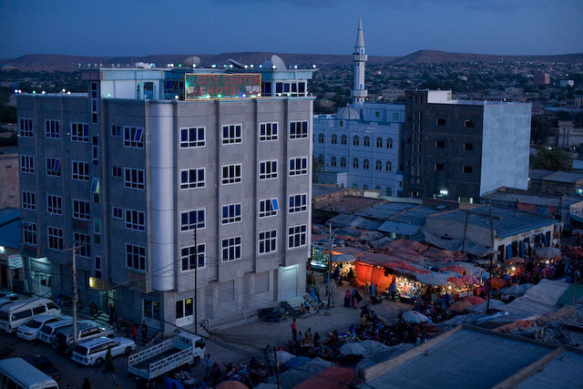 File:Hargeisacitycentre.jpg