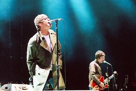 File:Oasis Liam and Noel.jpg