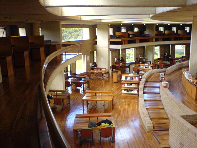 File:Biblioteca Ernesto Guhl, Universidad Nacional, Bogot&aacute;.JPG