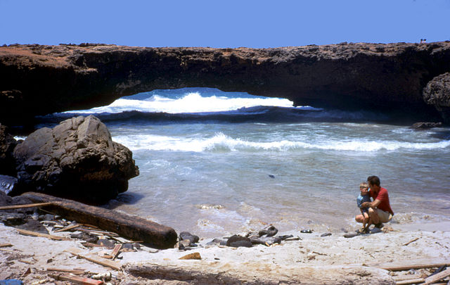 File:197306 aruba naturalbridge.jpg