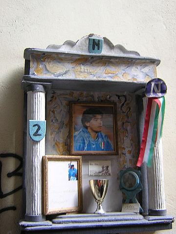File:Maradona-212369675 3c30adbbb4 o.jpg
