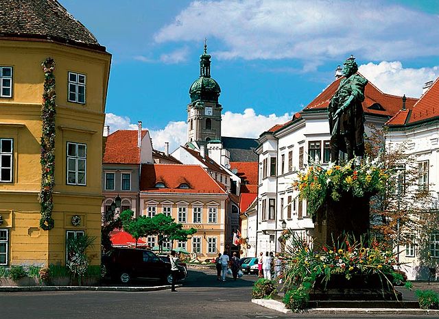 File:Gyor24.jpg