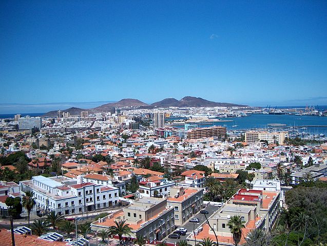 File:Las Palmas de Gran Canaria-Panoramic view over the city.jpg